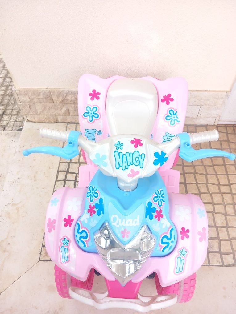 Brinquedos para bebés