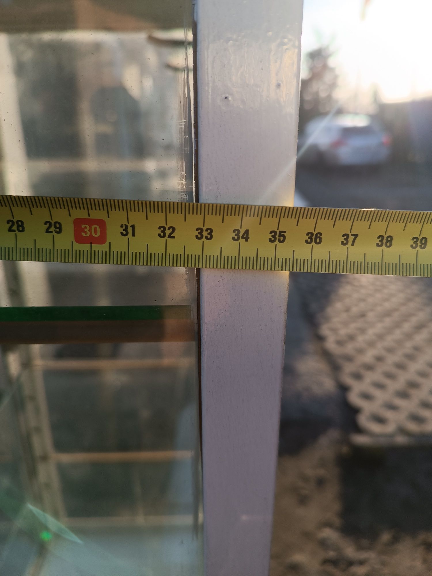 Stara szafka medyczna szpitalna apteczna metalowa leki witryna vintage