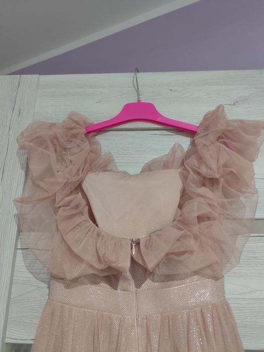 Sukienka cudo ksieżniczka