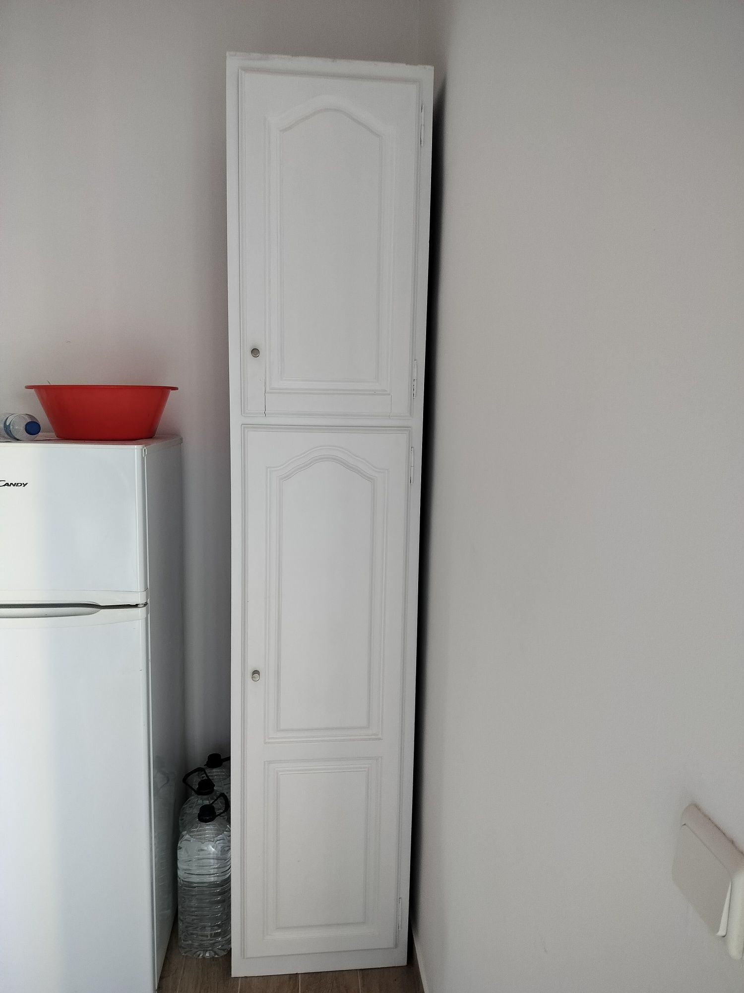 Dispenseiro armário cozinha