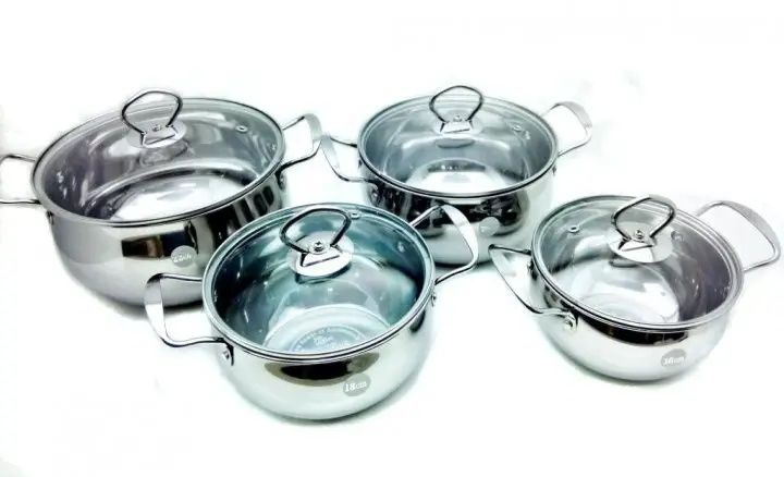 Zestaw 4 garnków. Wysyłamy za pobraniem