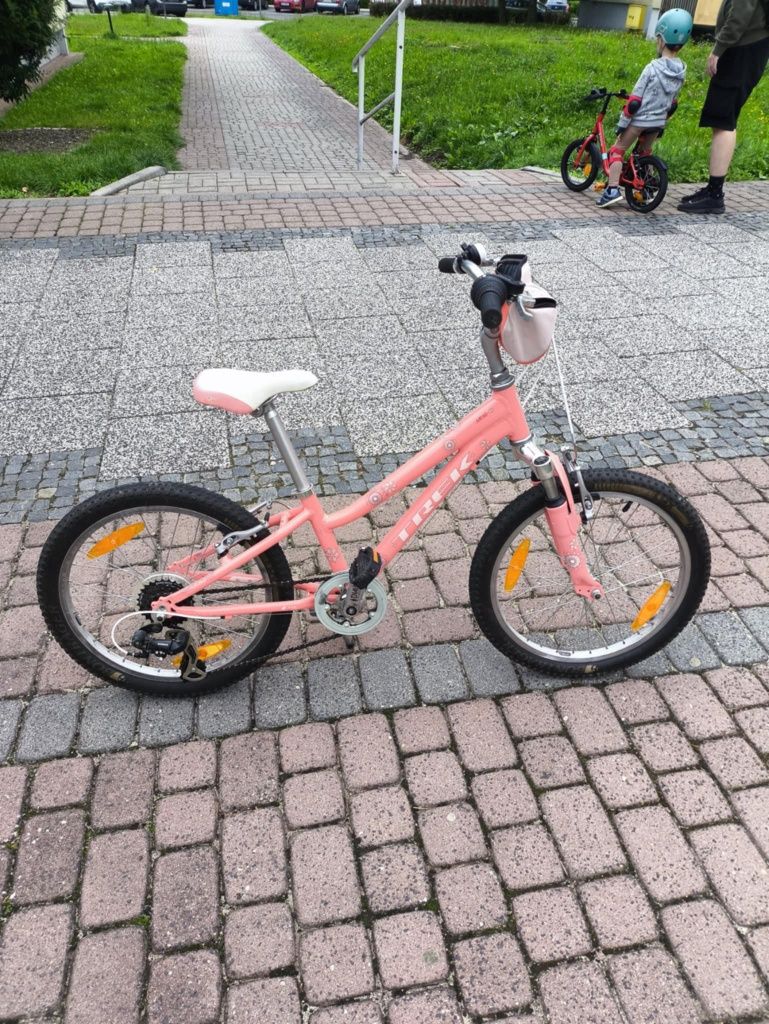 Rower 30 Trek MT60