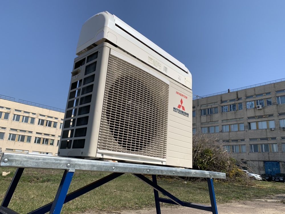 Кондиционер БУ Mitsubishi SRC25QA инвертор тепловой насос (до 30 кв.м)