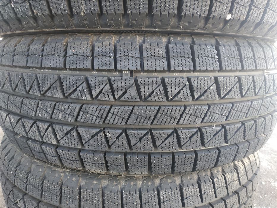 Шини зимові 195/60 R16 , НОВІ !!!