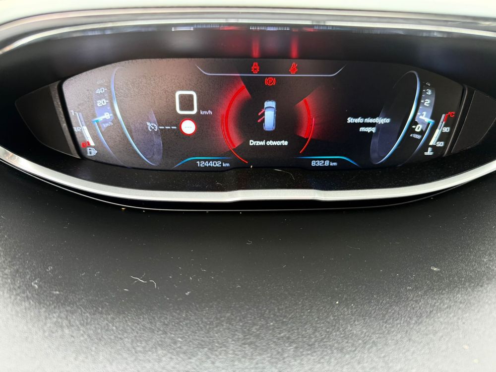 Peugeot 5008 sprawny nie uszkodzony ;) polecam