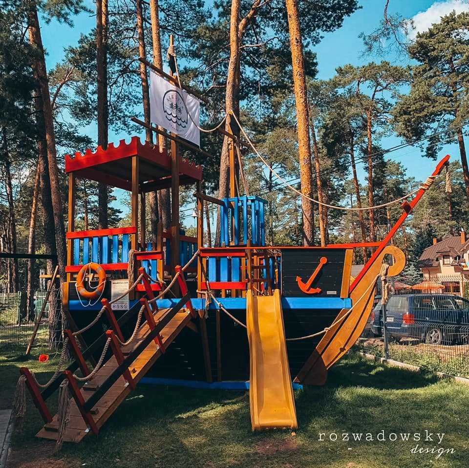 Wakacje Weekend Domek/Domki od 4-6 osób nad wodą w Sielpia Wielka