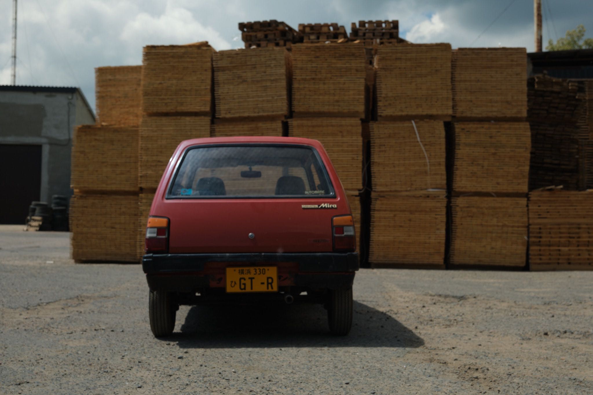 Daihatsu Mire L55/L60