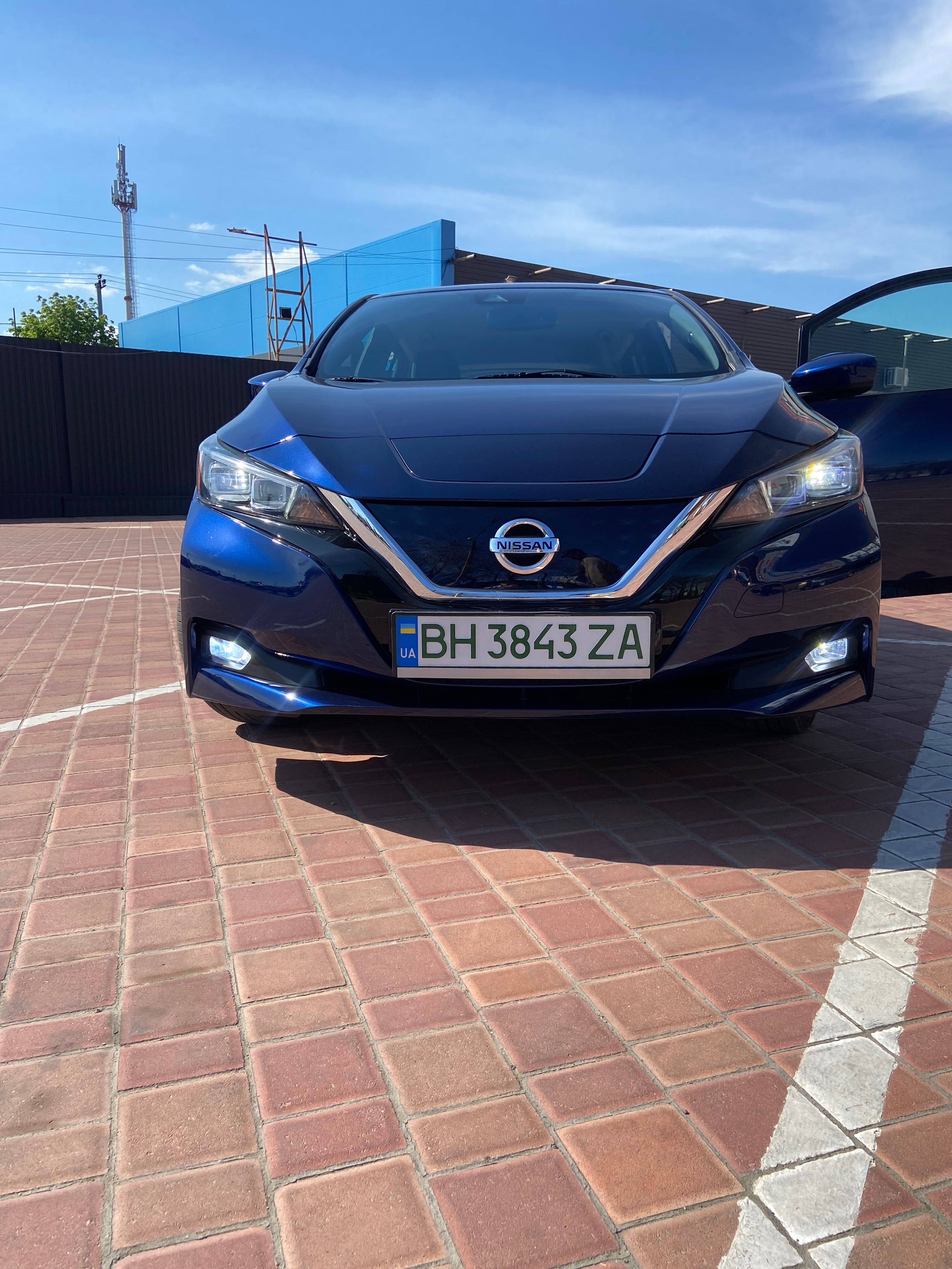 Nissan Leaf 40kwt! 16999$