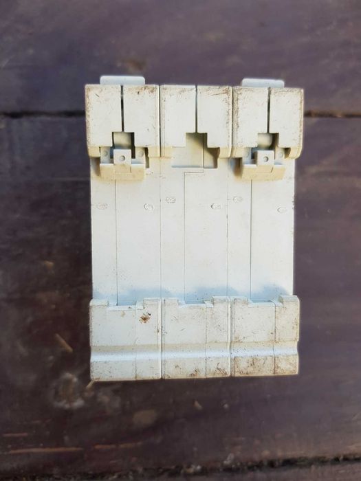 Автоматический выключатель 3Р 50А тип С