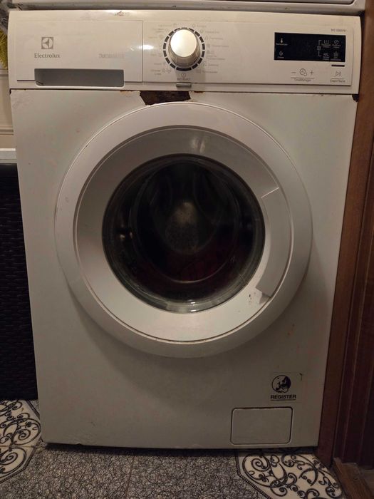 Продам стиральную машину Electrolux