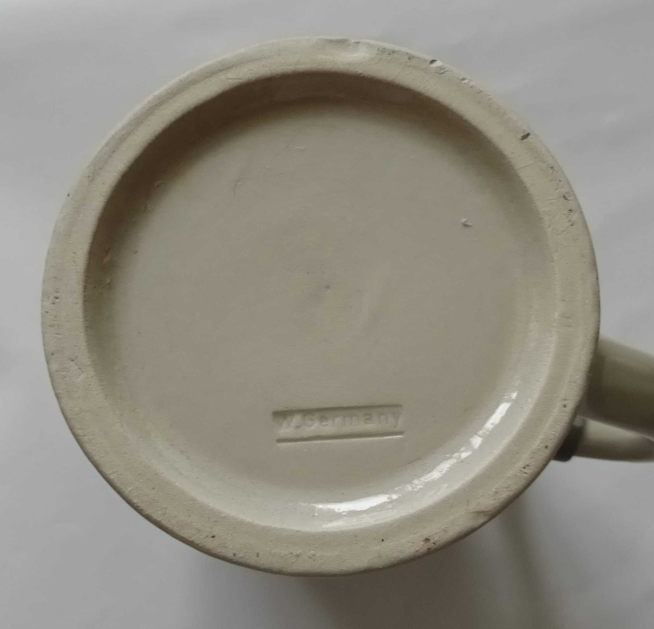 Kufel ceramiczny z cynową pokrywką Germany