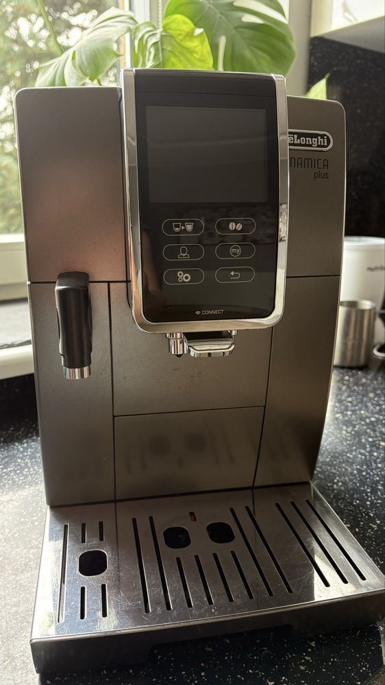 Ekspress DeLonghi Dinamica Plus