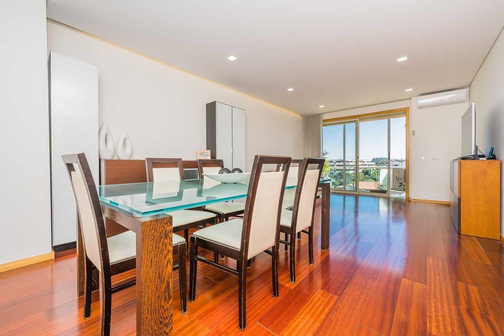 6 Cadeiras de mesa de jantar