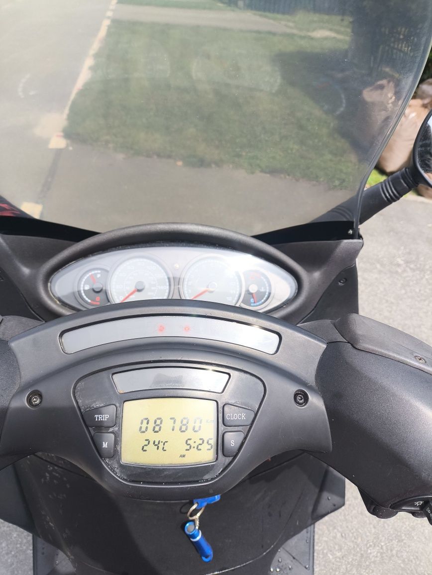 Piaggio 9x 125 bardzo niski przebieg 8700km