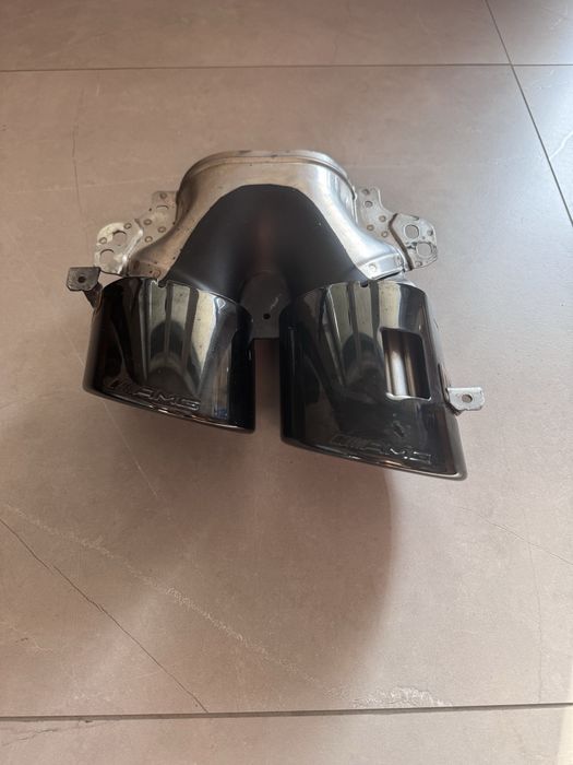 Końcówka wydechu lewa AMG A45 oryginał W177  W118