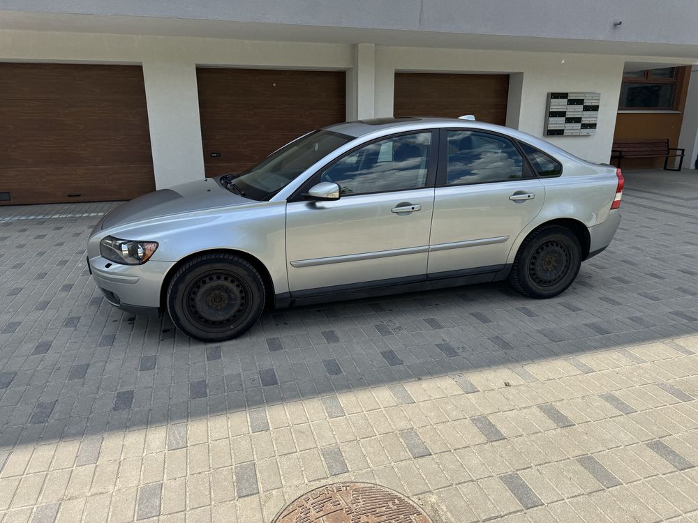 Volvo S40 2.4 i 170KM manual