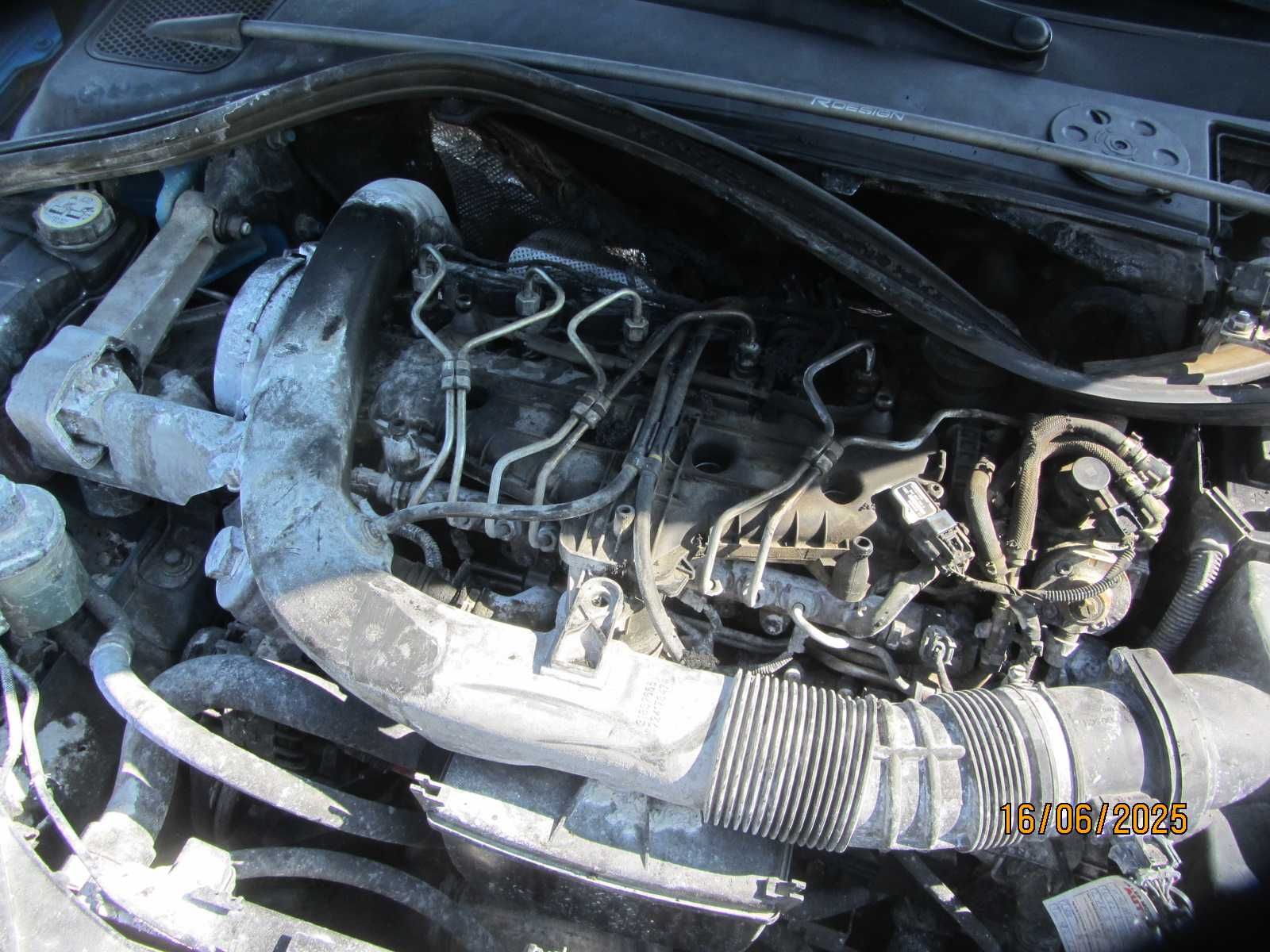 Volvo V60, D5, 4x4, automat, uszkodzony