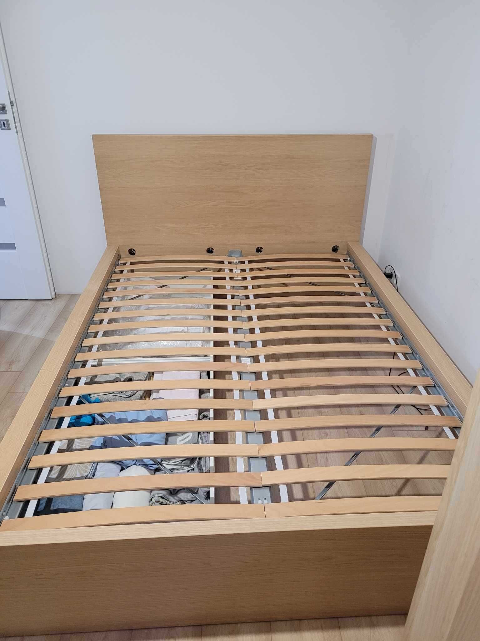 Łóżko Malm Ikea .