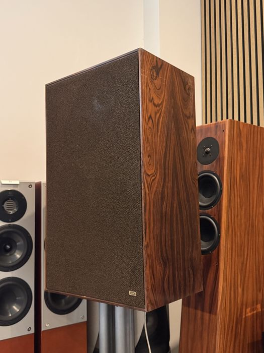 Kolumny KEF Nordlyd Acoustisc monitory Vintage