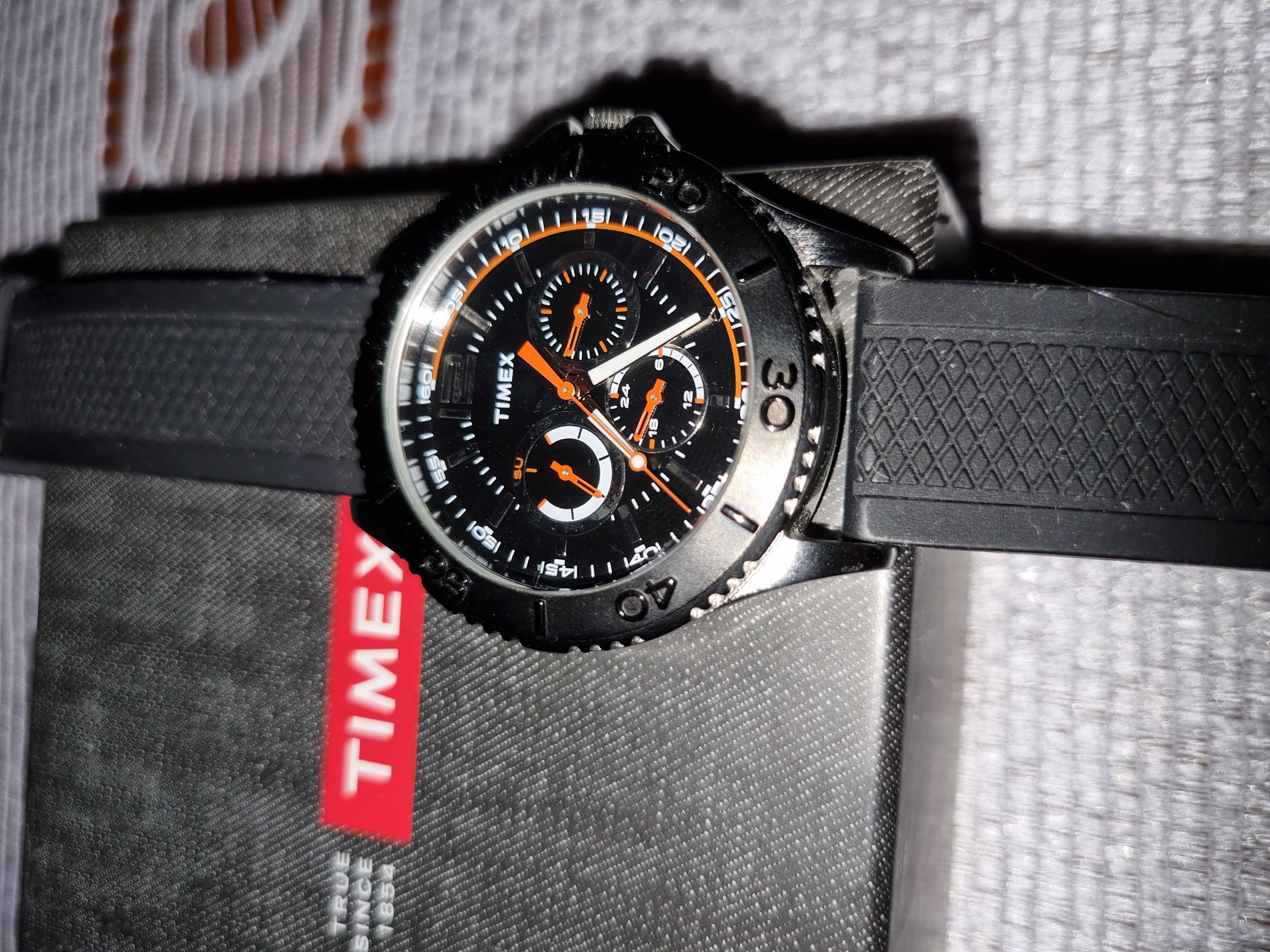 Timex Model TW2P87500-nowy