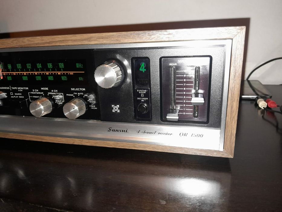 Amplificador Receiver Sansui