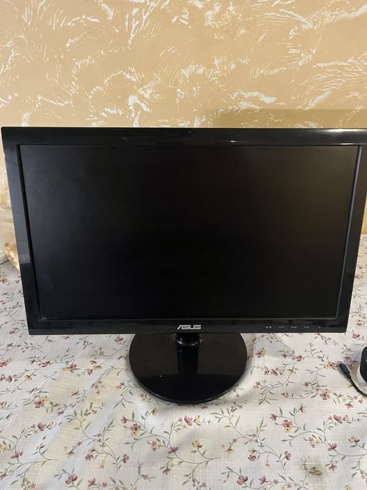Монитор Asus 19 д