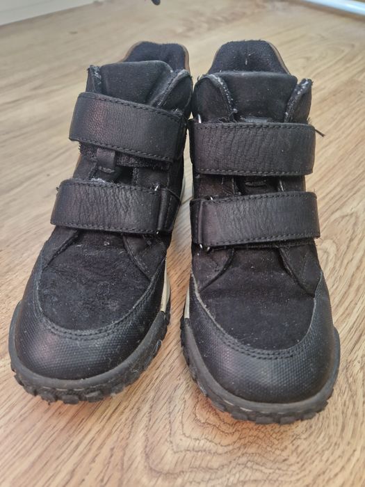 Sprzedam buty dla chłopca