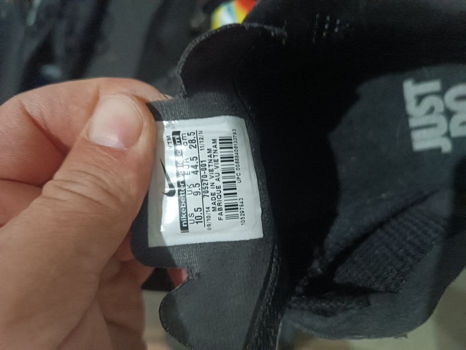 Продам лот фірмових кросівок