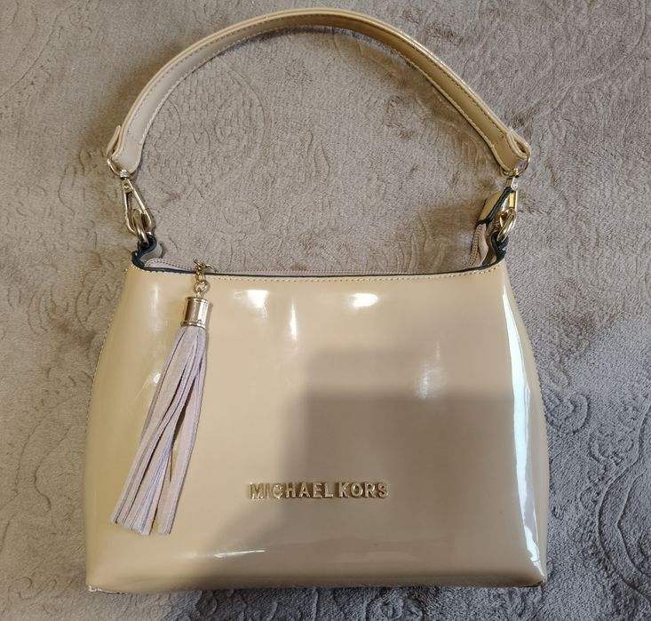 Жіночка лакова сумка