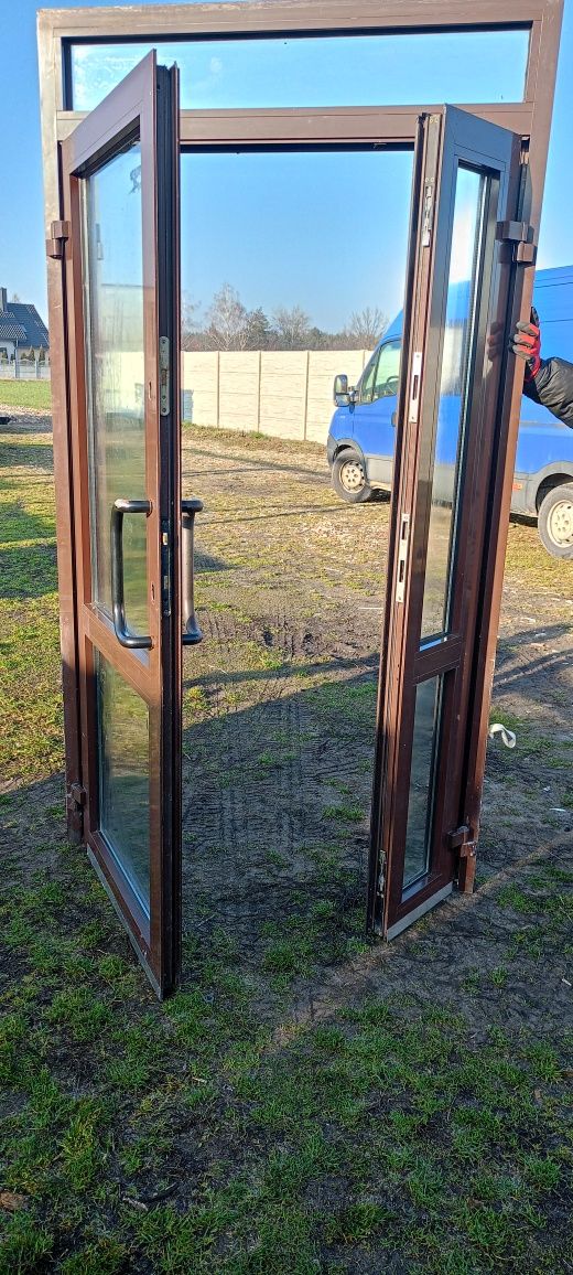 Drzwi aluminiowe używane z Niemiec super stan dostawa gratis cały Kraj