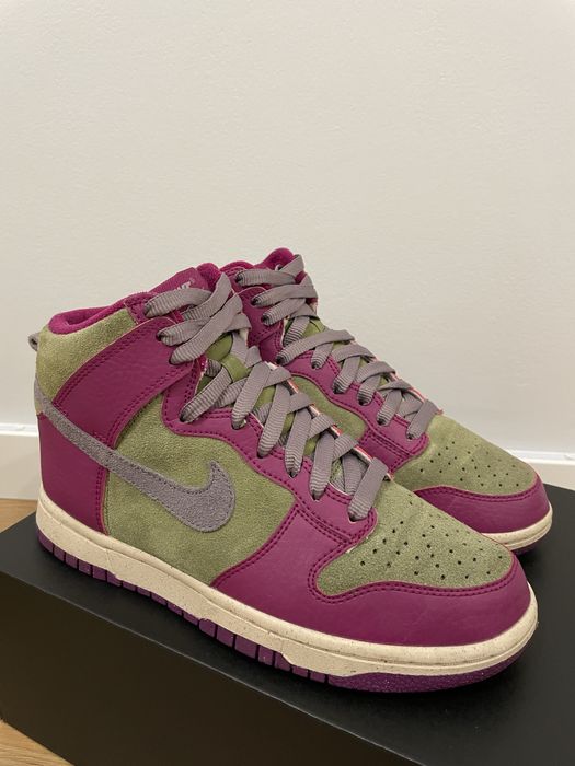Nike Dunk High Dynamic Berry