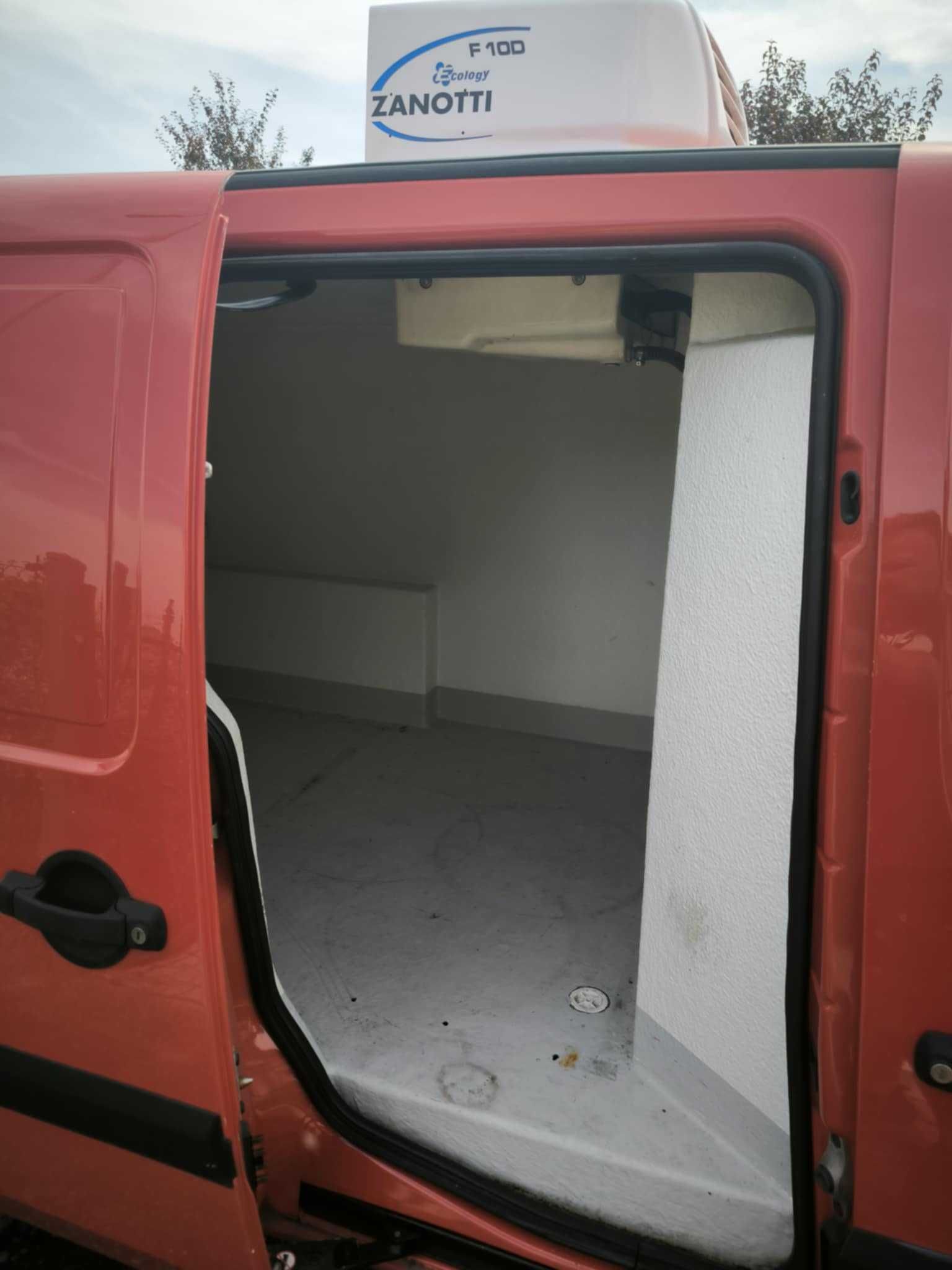 Sprzedam Fiata Doblo Chłodnie 2009 rok 1.3JTD