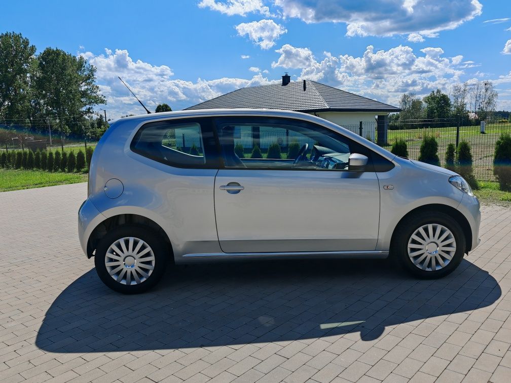 Volkswagen Up 1.0 mpi / Klima /import Niemcy / po opłatach