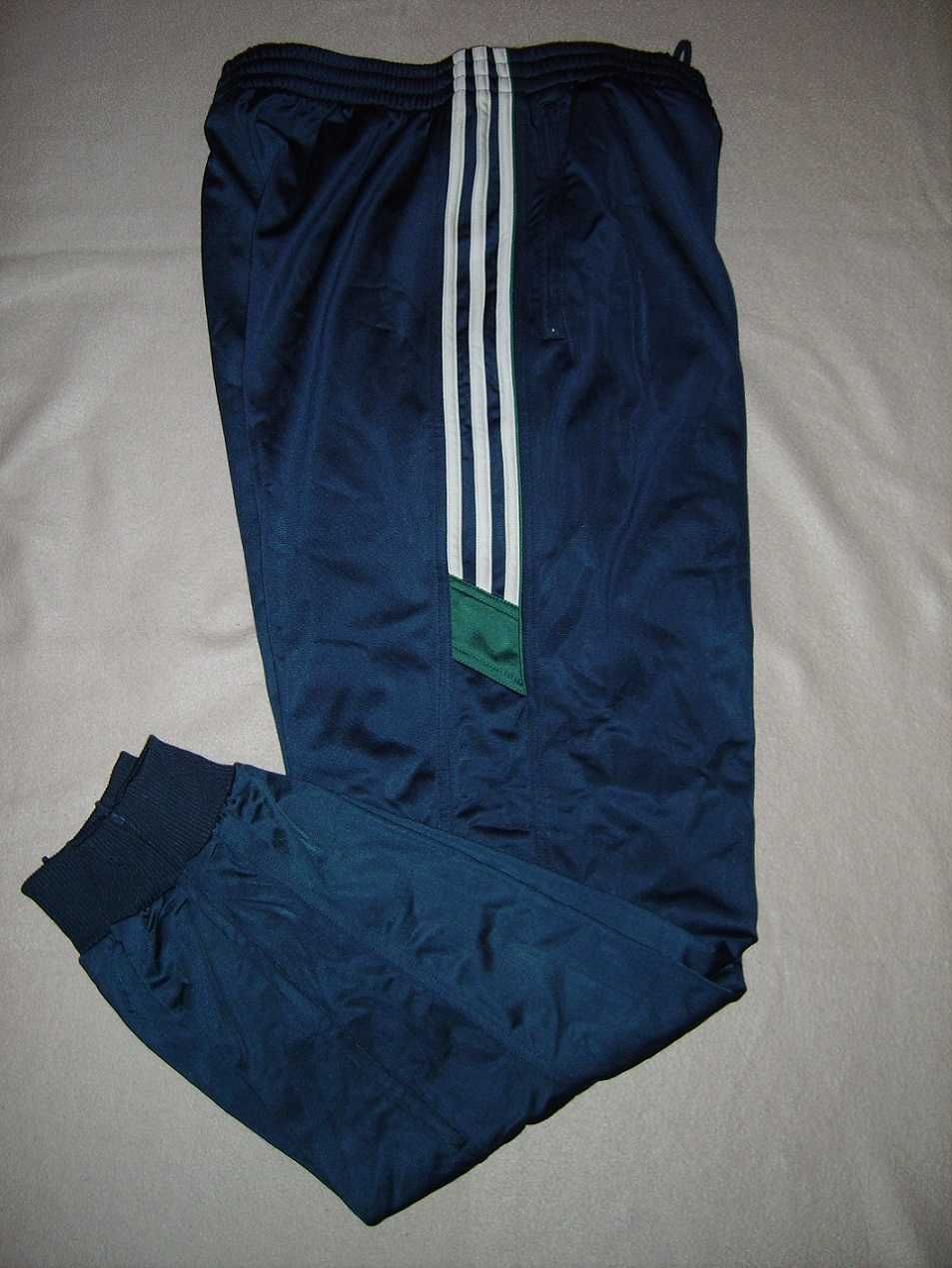 Dres adidas oryginalny rozmiar M, tanio!