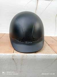capacetes de equitação
