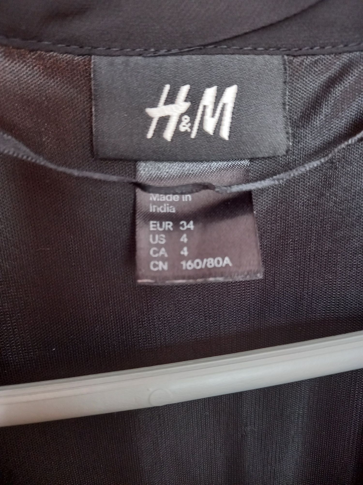Czarna sukienka XS. H&M