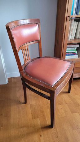 Krzesło drewniane klasyczne