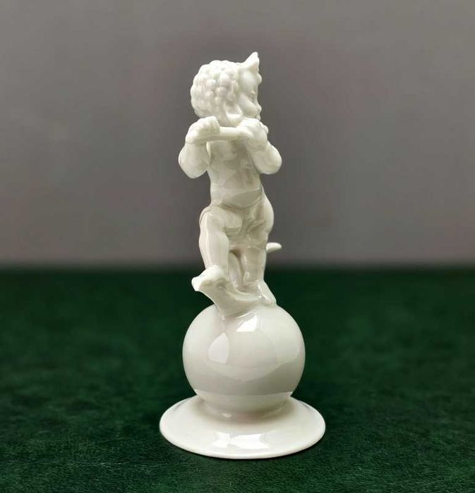 Porcelanowa figurka Putto - Hutschenreuther K. Tutter - Germany 1920