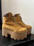 Botim militar NotYet T36