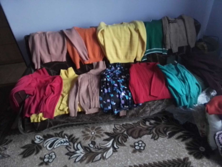 Sweterki damskie  M i L