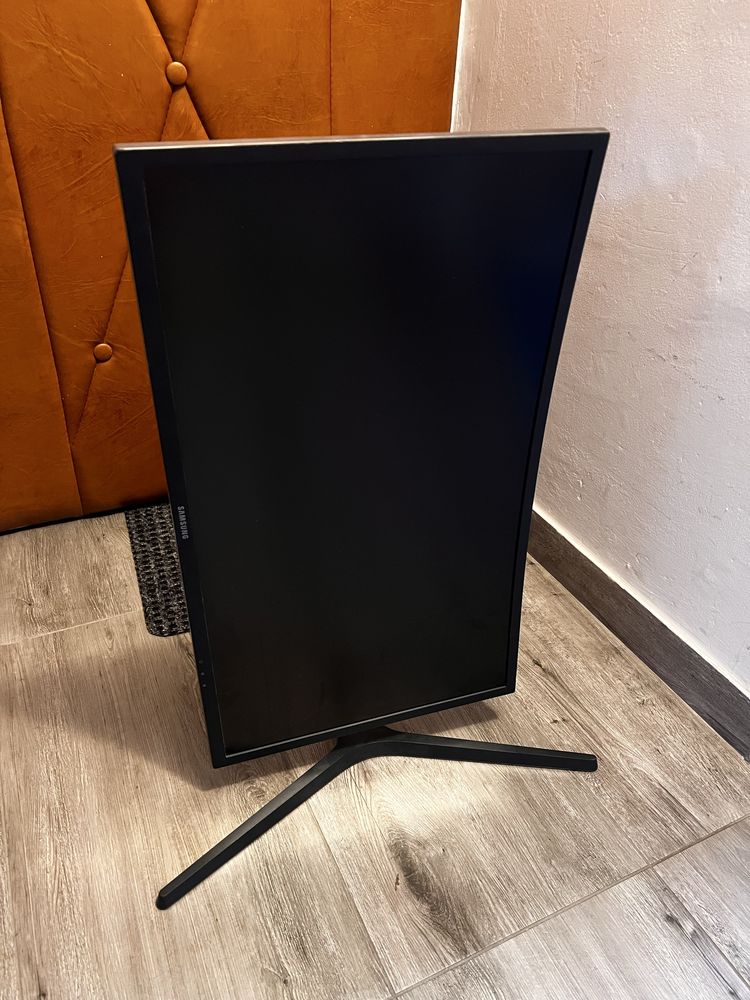 Monitor Samsung LC27HG70 QLED 27” 144Hz 1ms WQHD Gaming HDR