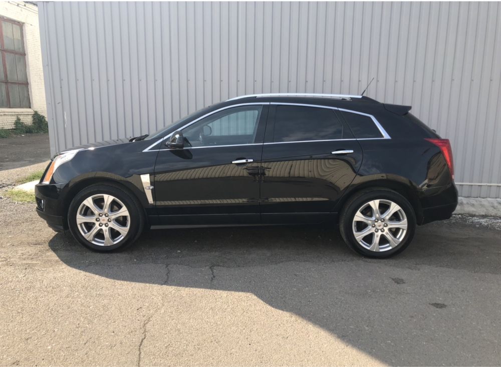 2010-2016 Cadillac SRX E12641495  крышка мотора