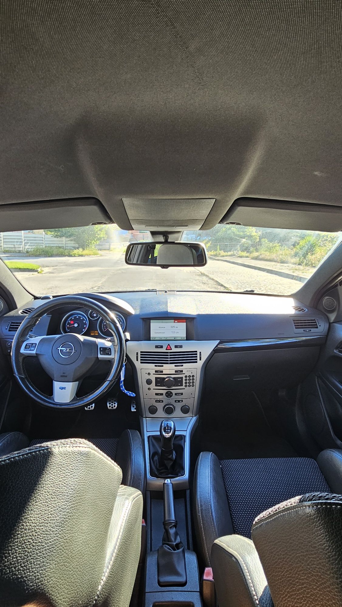 Opel Astra H 2.0T OPC