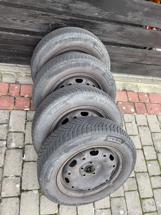 Komplet kół 5x100 + kołpaki do SKODA