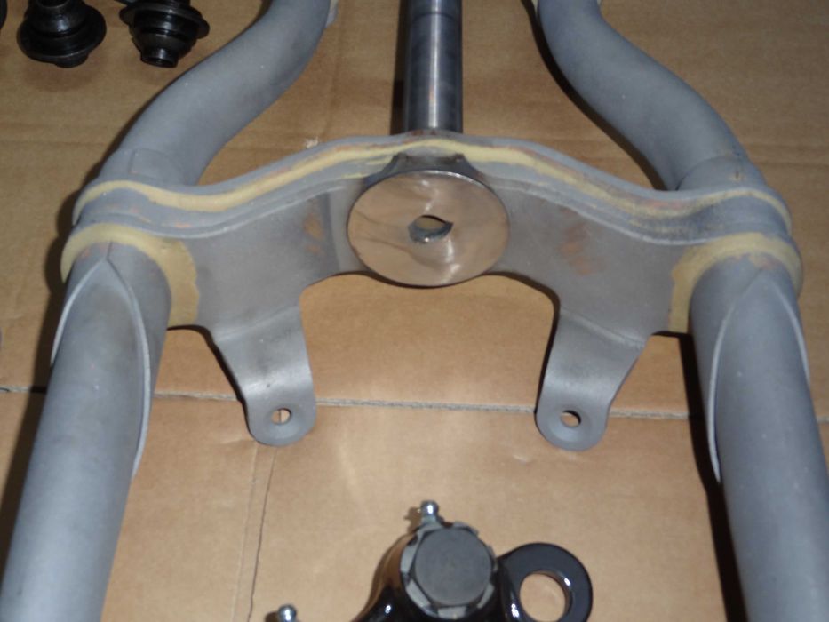 Harley Springer zawieszenie przednie Big Twin WL UL   FL