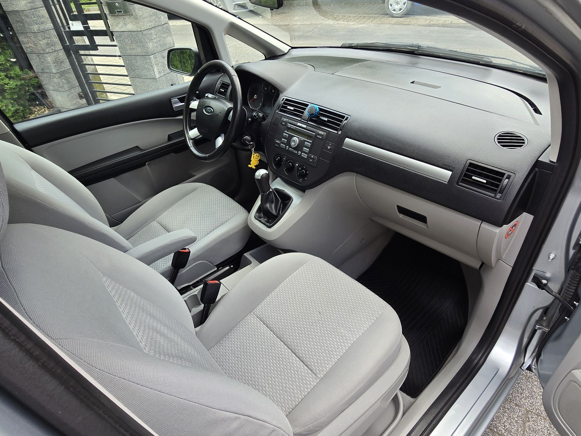 Focus-C Max 1.6 benz klima!