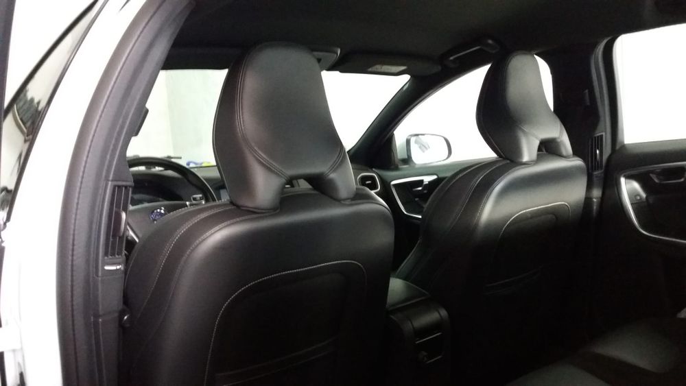 Volvo v60 r design 2015
