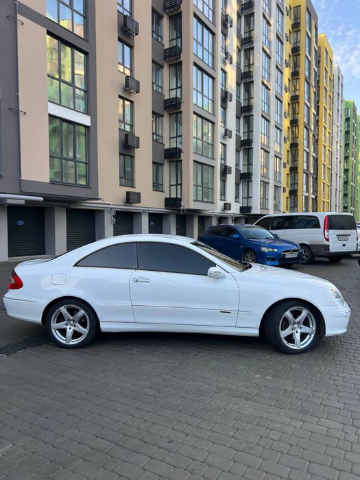 Mercedes Benz CLK