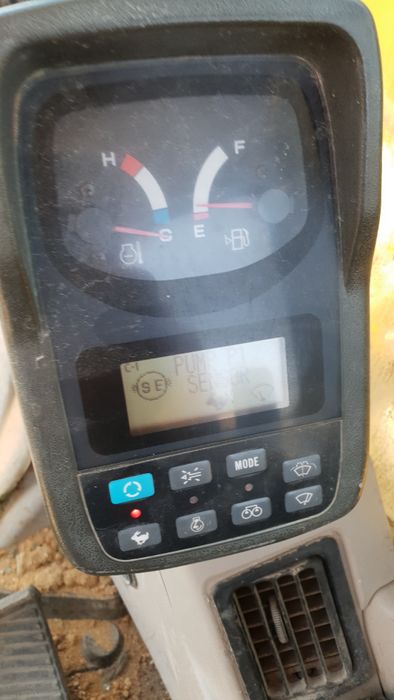 koparka new holland e 215 kobelco monitor obudowa wyświetlacz panel