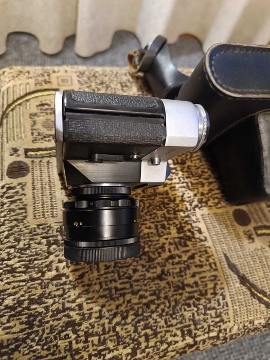 Фотоапарат Зенит Е